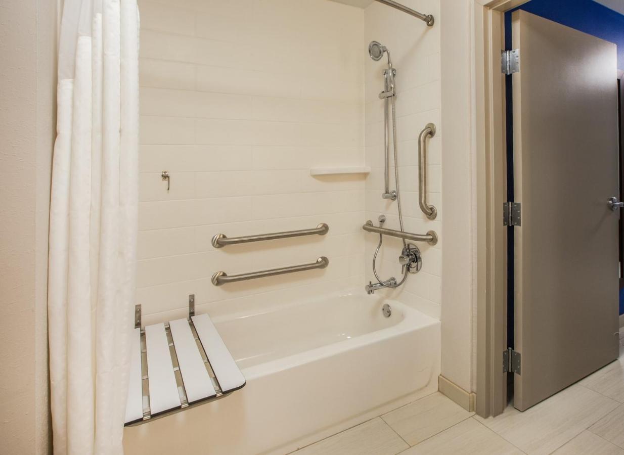 Holiday Inn Express - Cabot By Ihg Luaran gambar